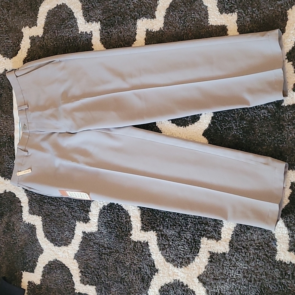 Haggard sz 36 x 30 gray flat front cool performance no iron comfort waist New